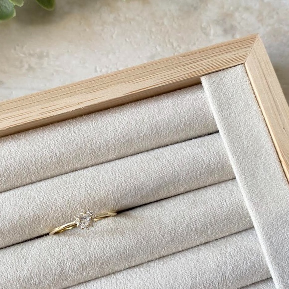 Dainty 14k Gold Plated Sunburst Ring 925 Sterling Silver Celestial CZ Ring - Picture 3 of 3